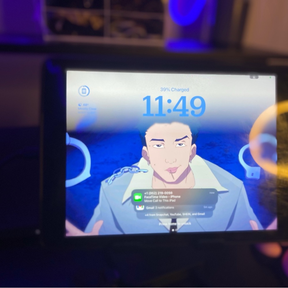 Apple Blue and White Tablet for Versatile Use